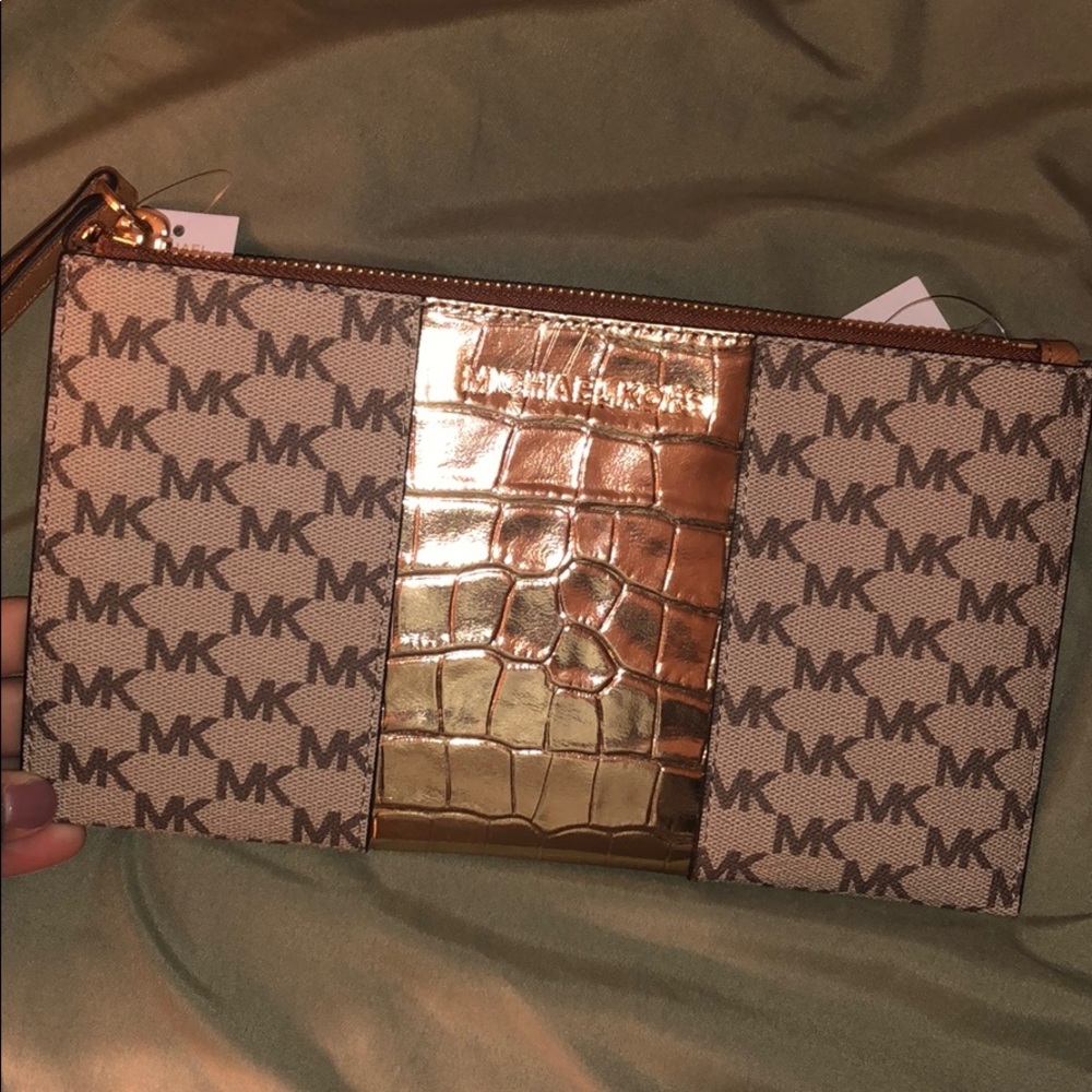 Michael Kors Clutch NWT
